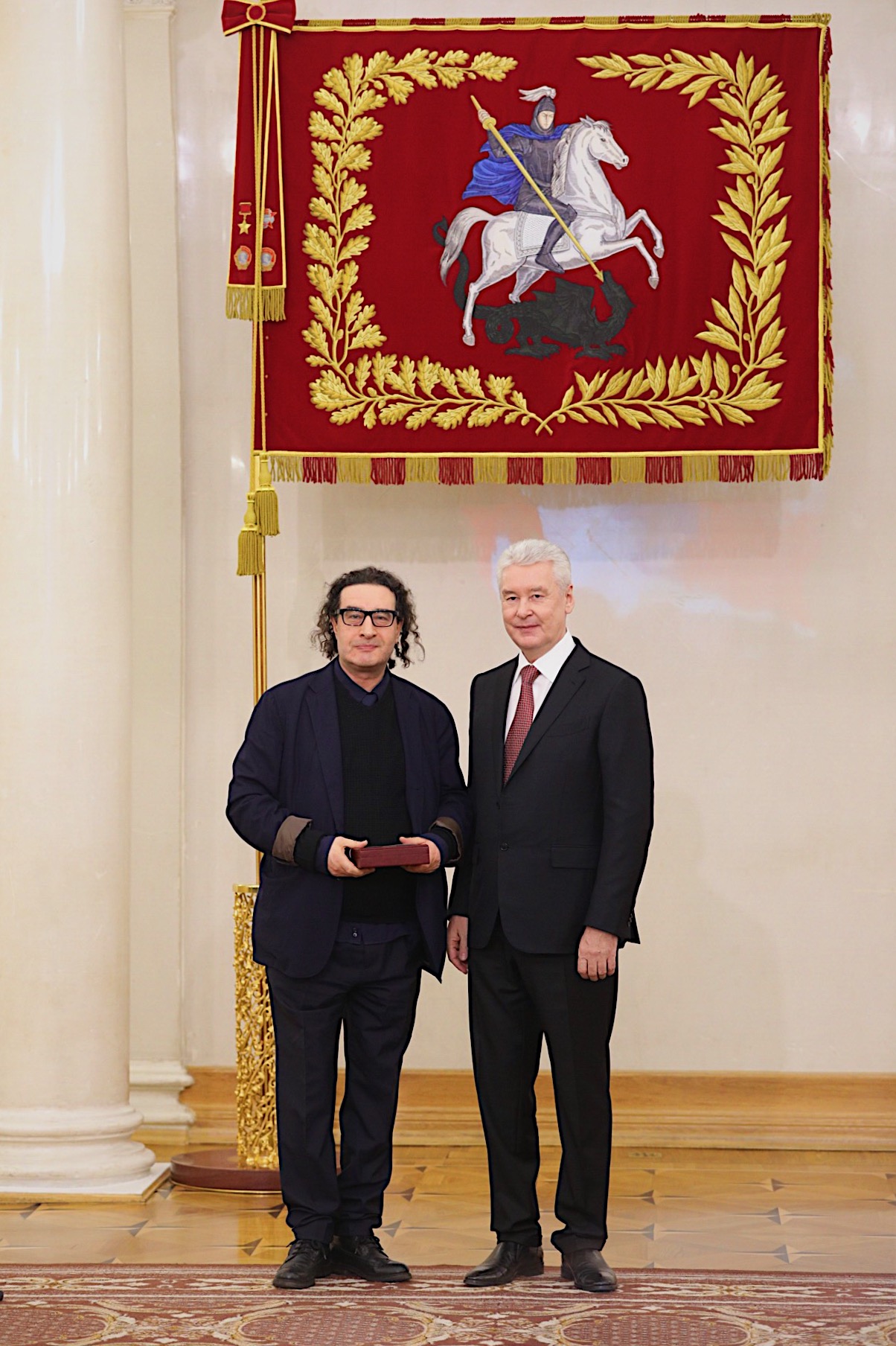 Нажмите, чтобы смотреть галерею.